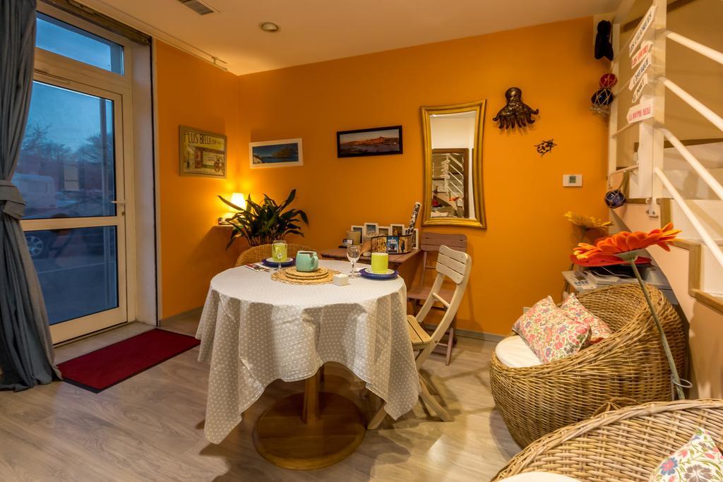 Les Chambres De Jeannette Marsella Exterior foto